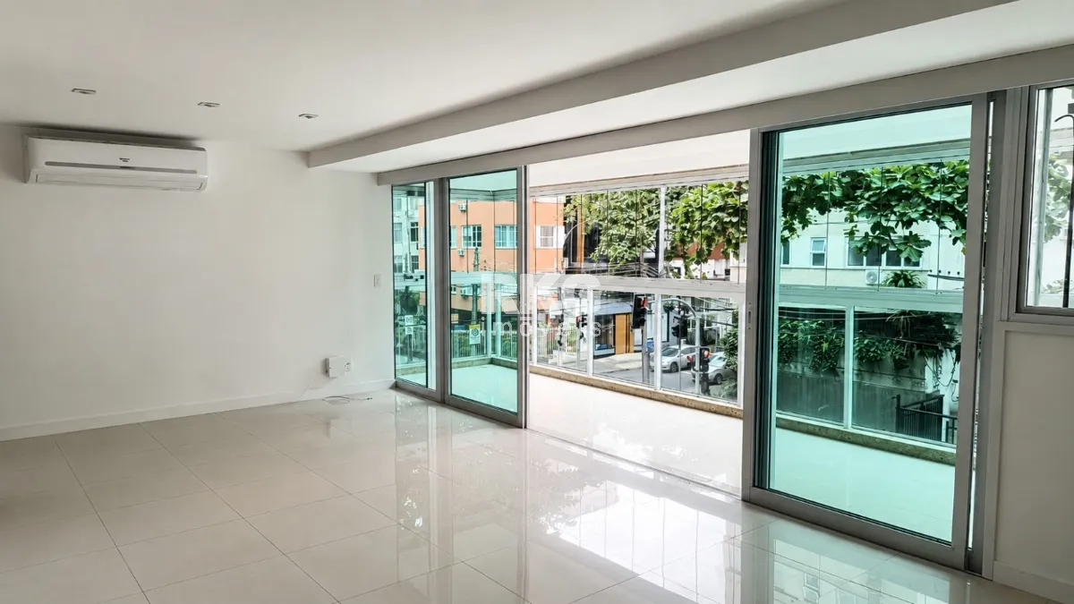 4-bedroom apartment with a closed gas kitchen — photo 7