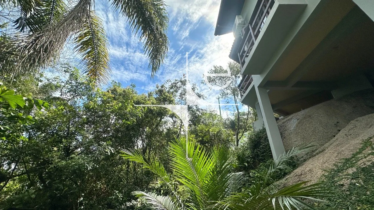 5-bedroom, 215 m² house in Florianópolis — photo 54