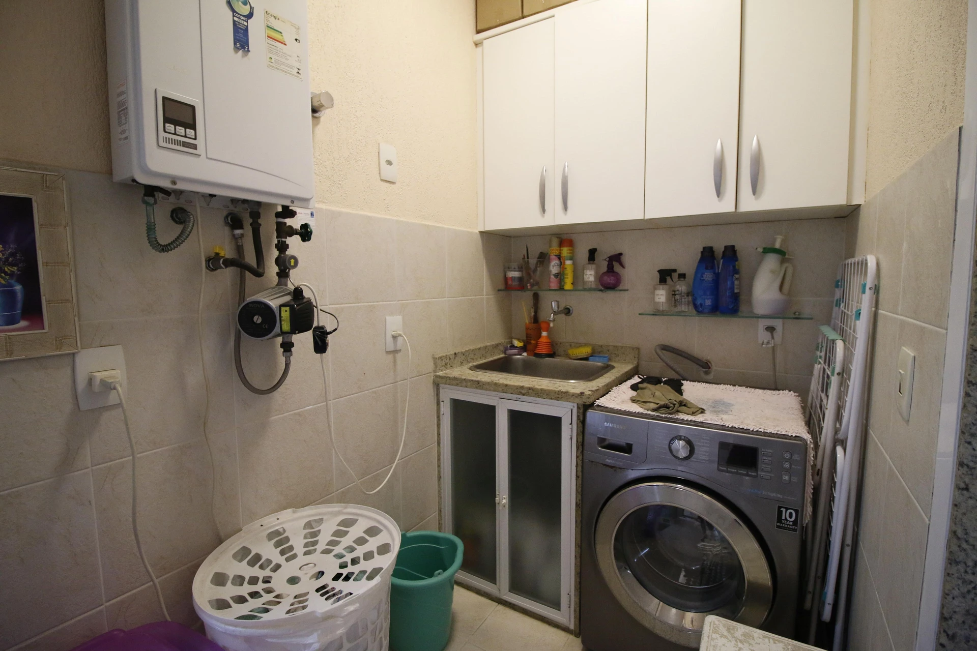 Furnished house, 230 m², with a glass-enclosed balcony — photo 25