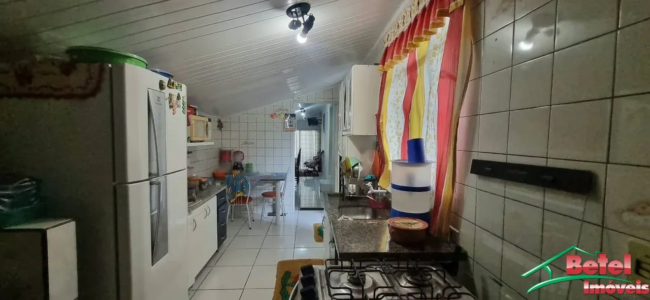 3-bedroom house with a grill on the balcony in Curitiba — photo 18