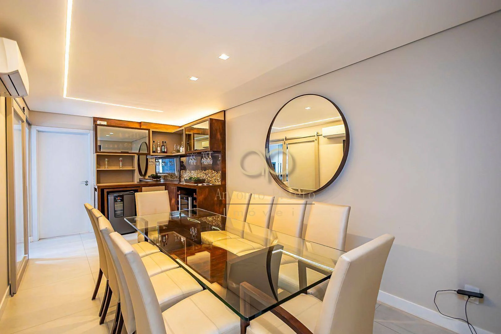 150 m² apartment with a dishwasher and a bathtub — photo 11