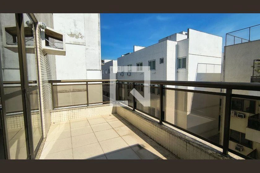 Rental apartment with 3 en-suite bedrooms and 179 m² — photo 23