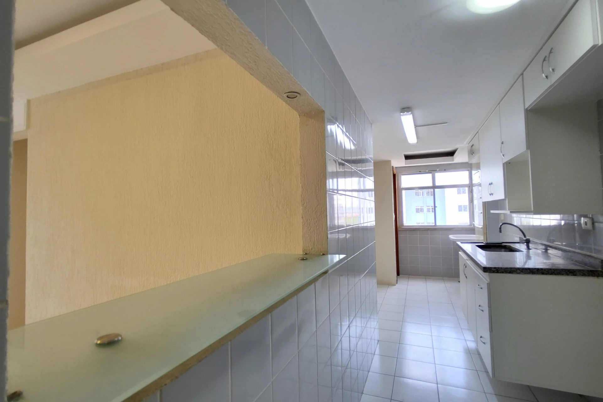 99 m² apartment with a water view and a washing machine — photo 13