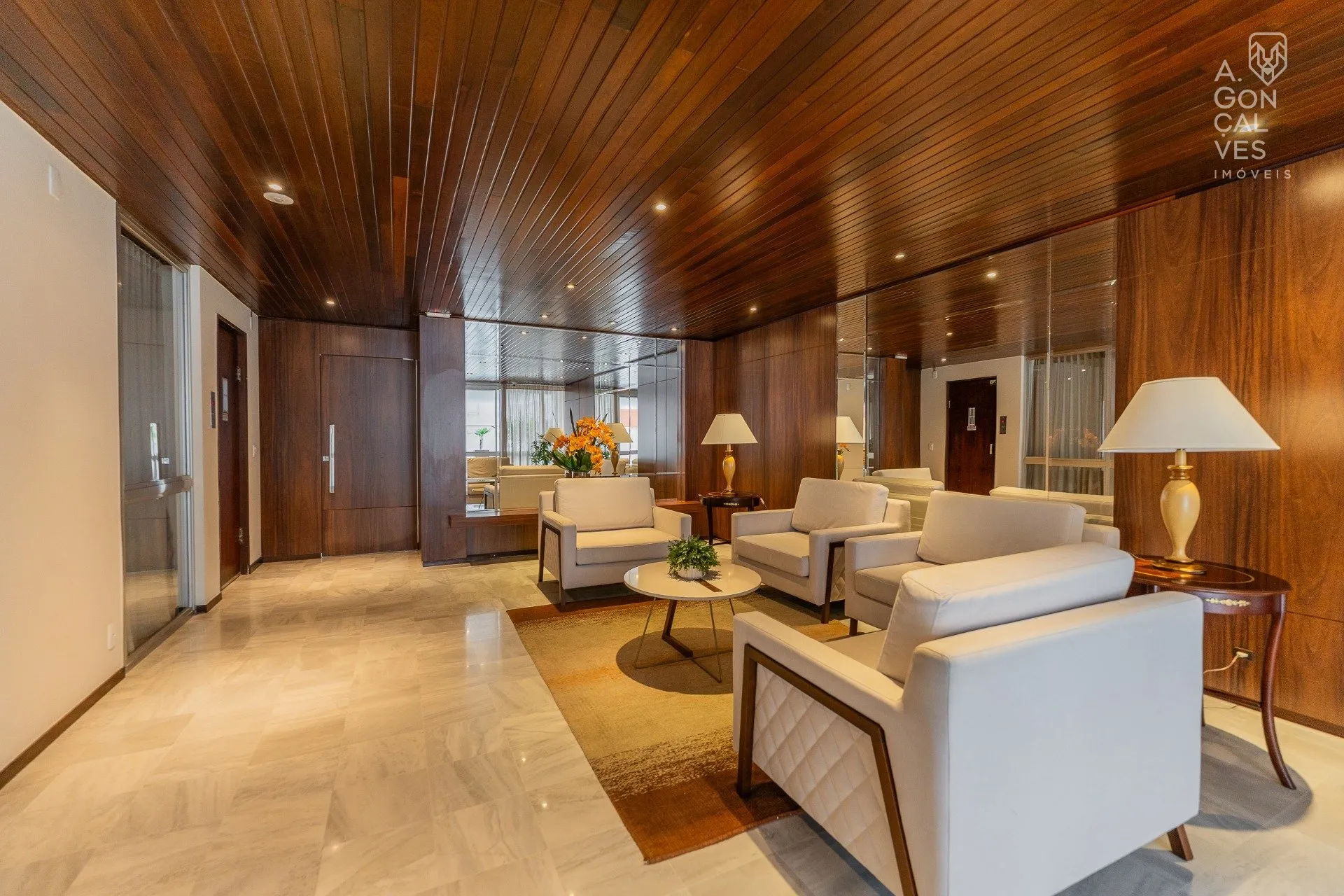 4-bedroom apartment with 3 baths and 2 parking spaces — photo 23