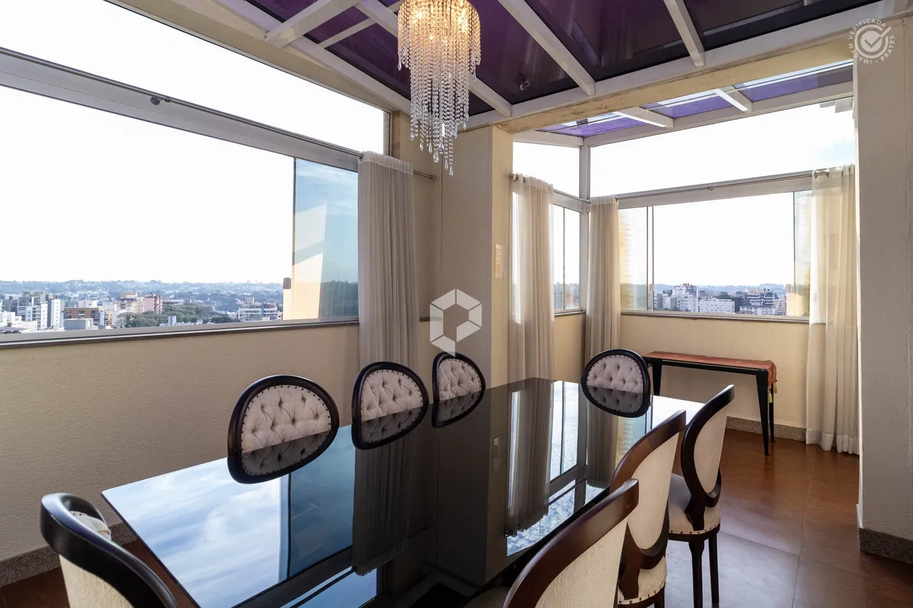 Unfurnished 414 m² apartment with 3 en-suite bedrooms — photo 18