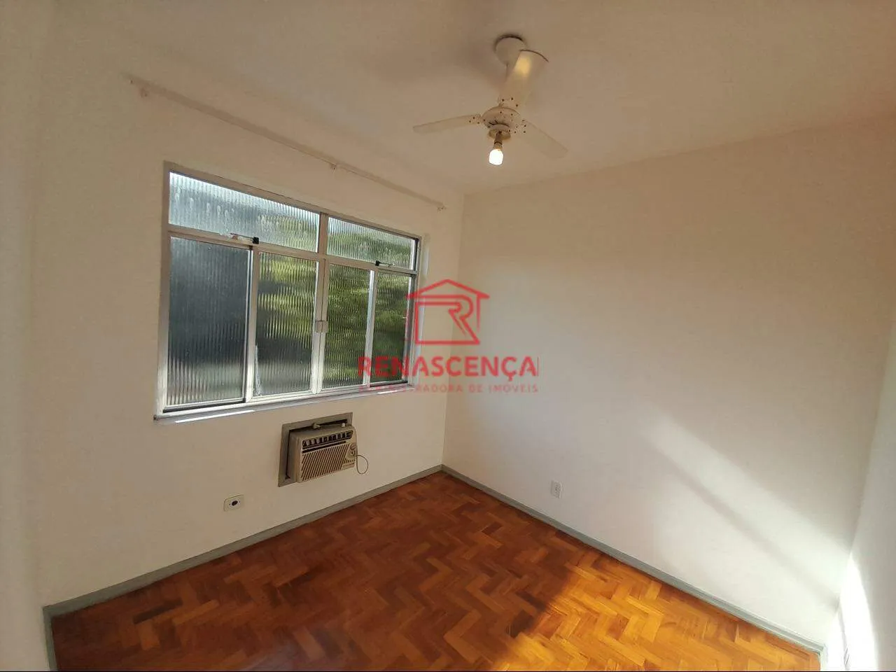 Unfurnished apartment with 2 bedrooms and 1 parking space — photo 13