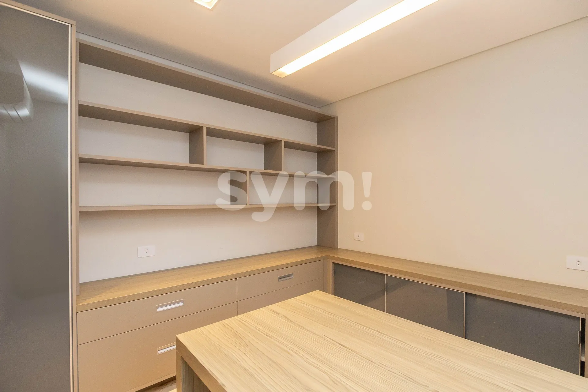 Квартира 442 м² з каміном та панорамними вікнами — photo 32