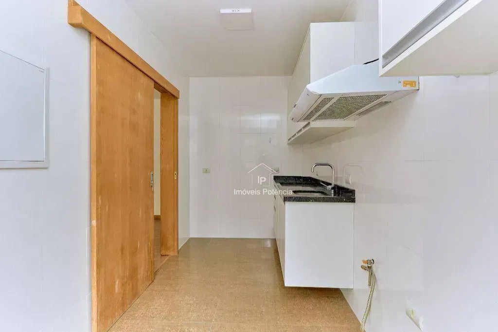 3-bedroom apartment with a private BBQ in Curitiba — photo 18