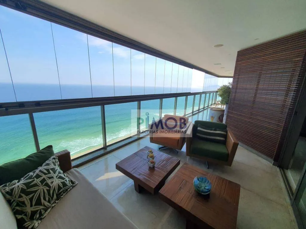 Furnished 260 m² apartment on the 23rd floor with 3 spots — photo 15