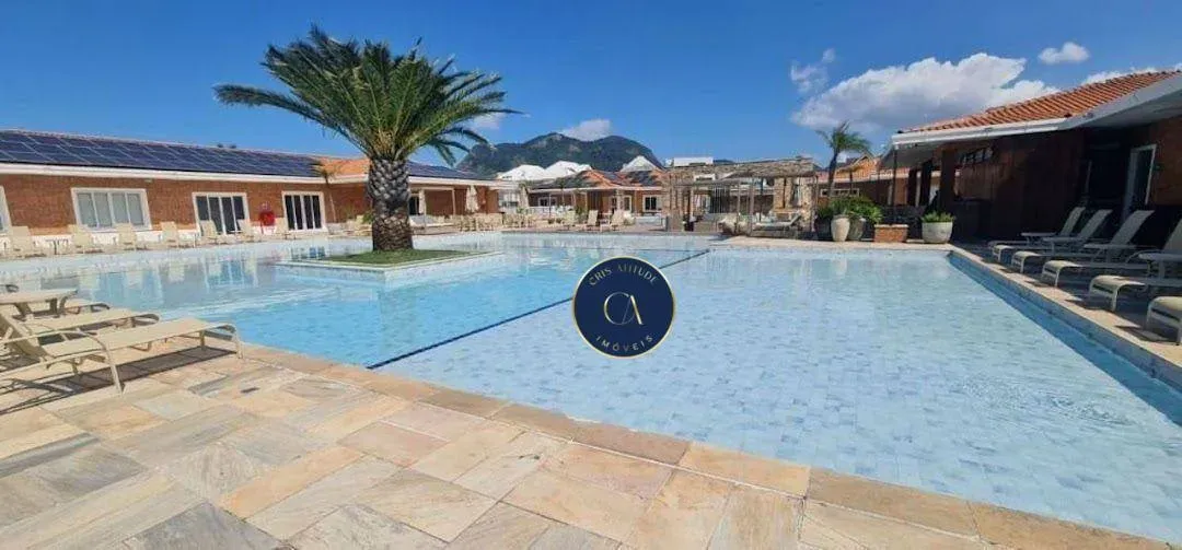 House with 6 bedrooms and 7 bathrooms, 484 m² — photo 28