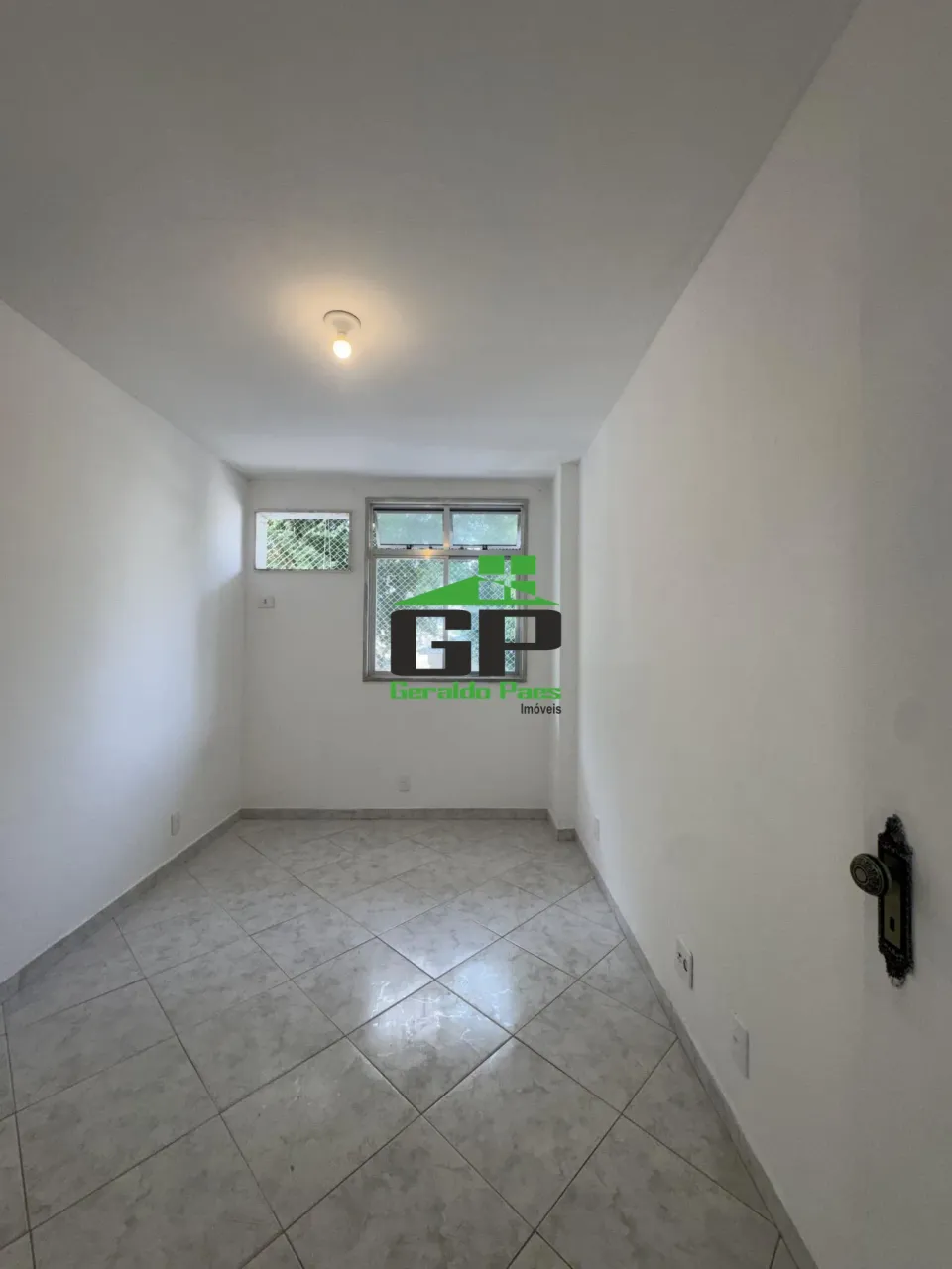 Rental apartment with 2 bedrooms and 2 bathrooms — photo 3