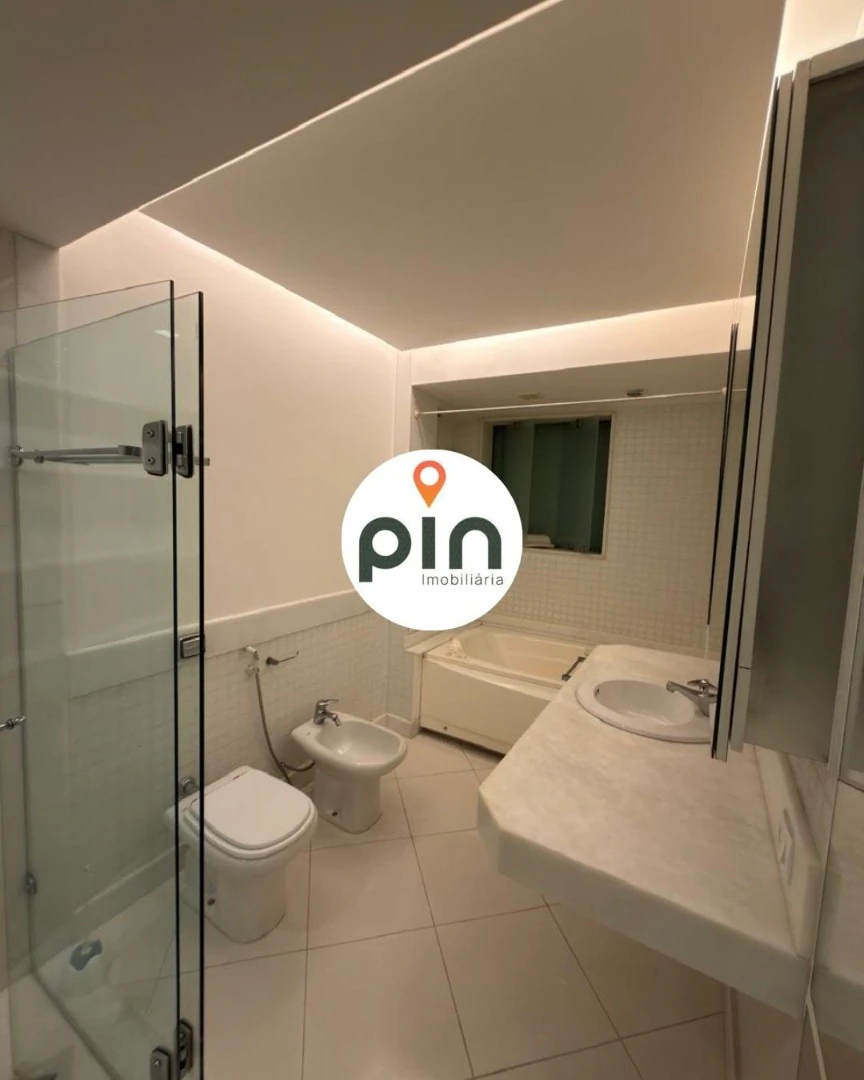 Apartamento mobiliado com cozinha fechada e fogão a gás — photo 18
