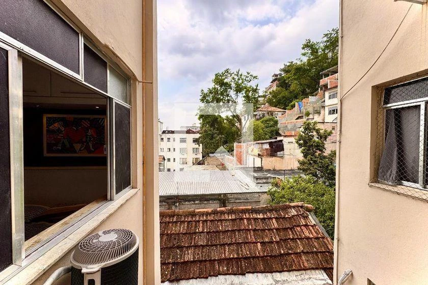 Furnished apartment, 42 m², with a home office — photo 18