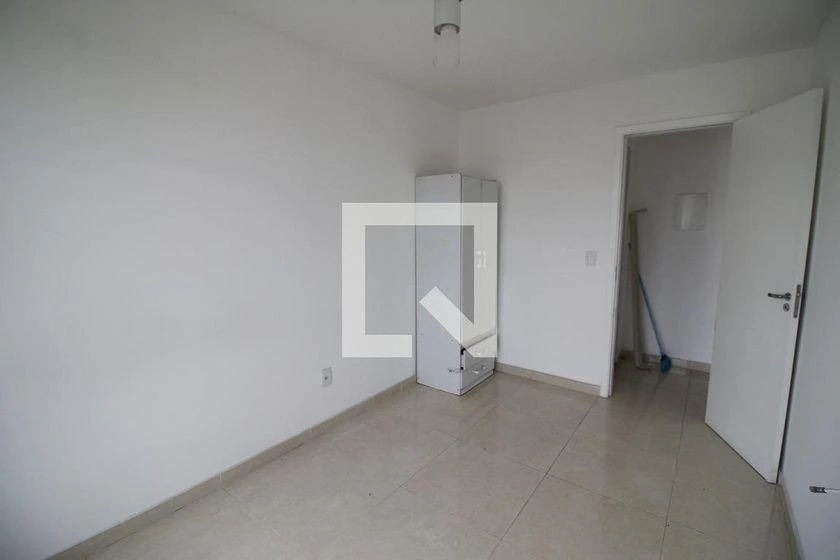 One-bedroom apartment with a mountain view in Rio de Janeiro — photo 17