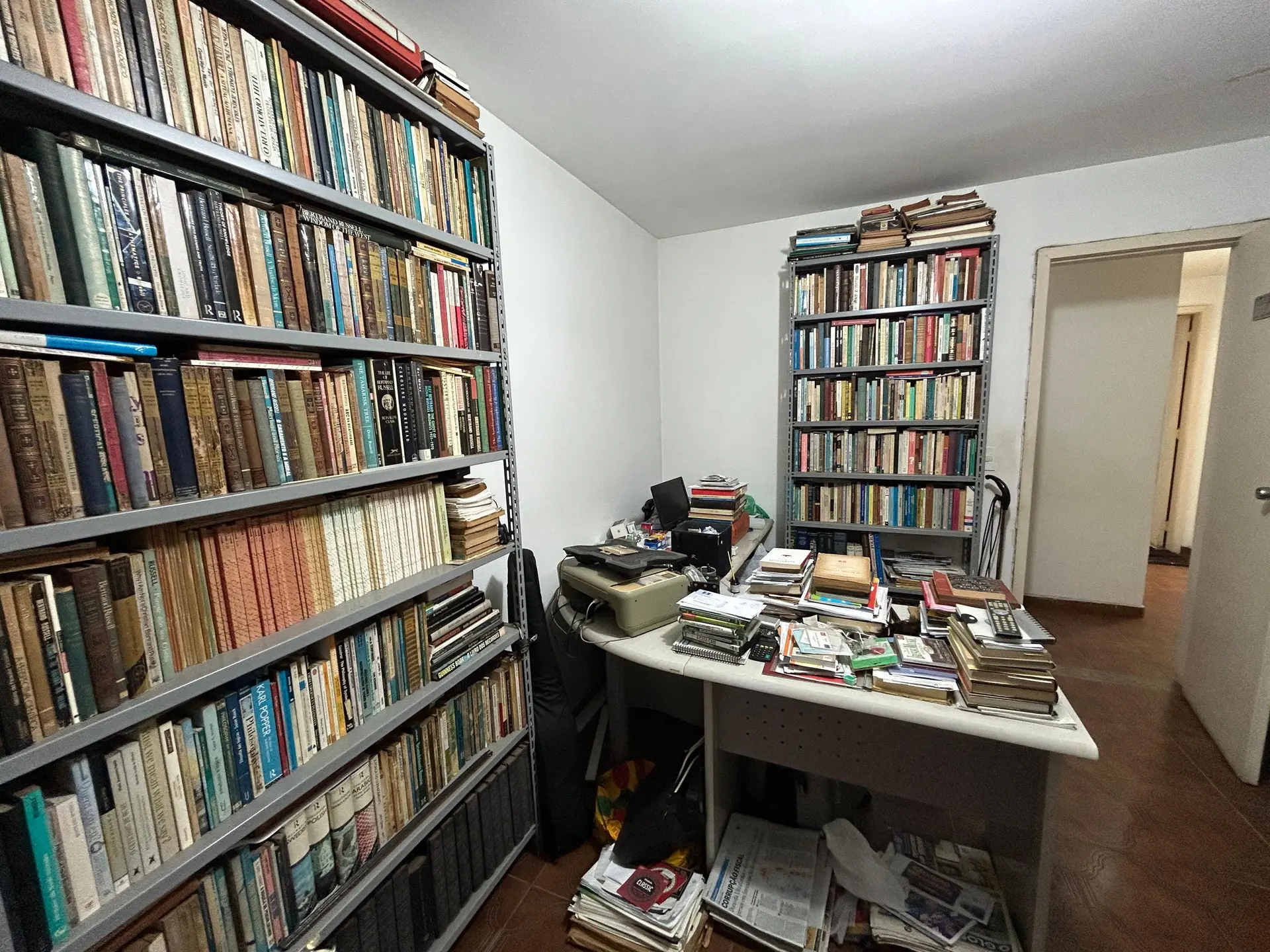 Furnished 4-bedroom rental apartment with 5 parking spaces — photo 39
