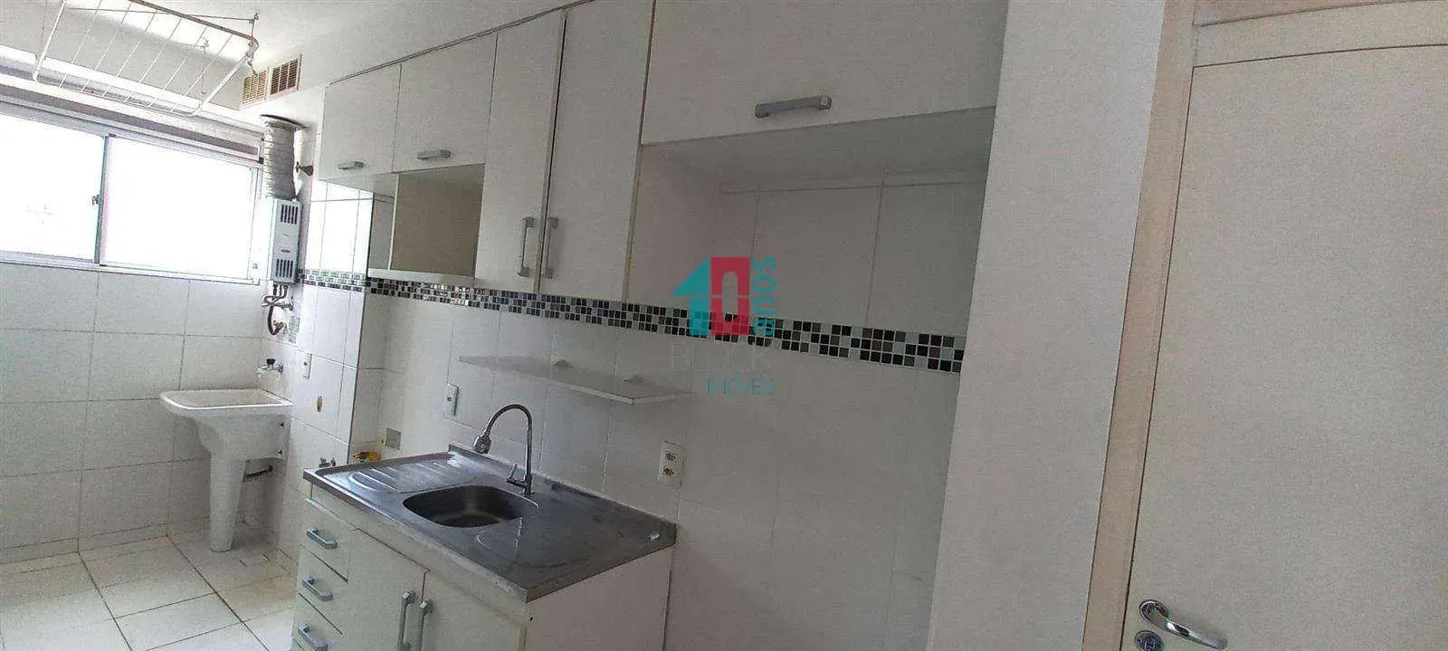 Apartamento de 2 quartos com vaga e cozinha separada — photo 22