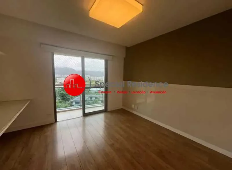 Apartment with 4 bedrooms, 5 bathrooms and 3 parking spots — photo 26