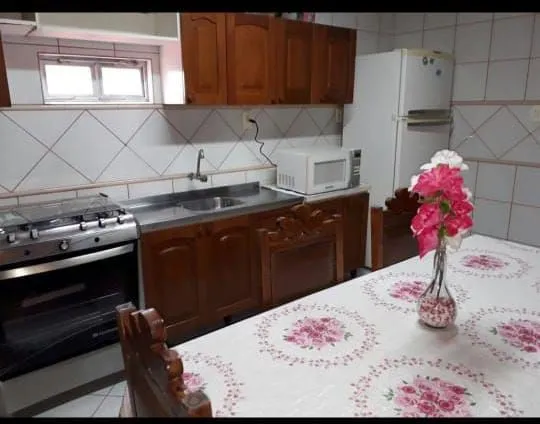 4-bedroom house with a grill on the balcony in Florianópolis — photo 2