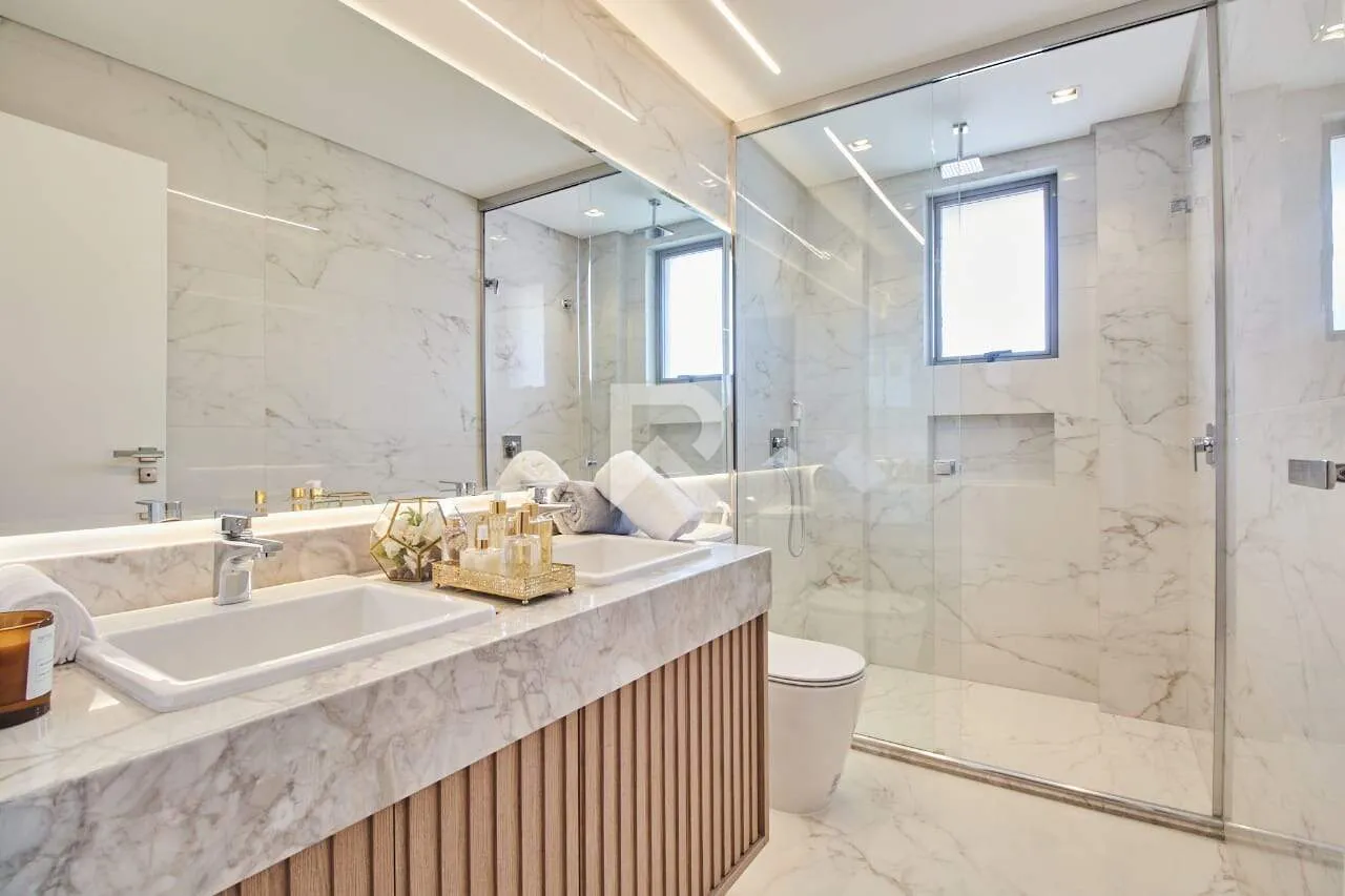 3-bedroom apartment with 3 en-suite bathrooms — photo 19