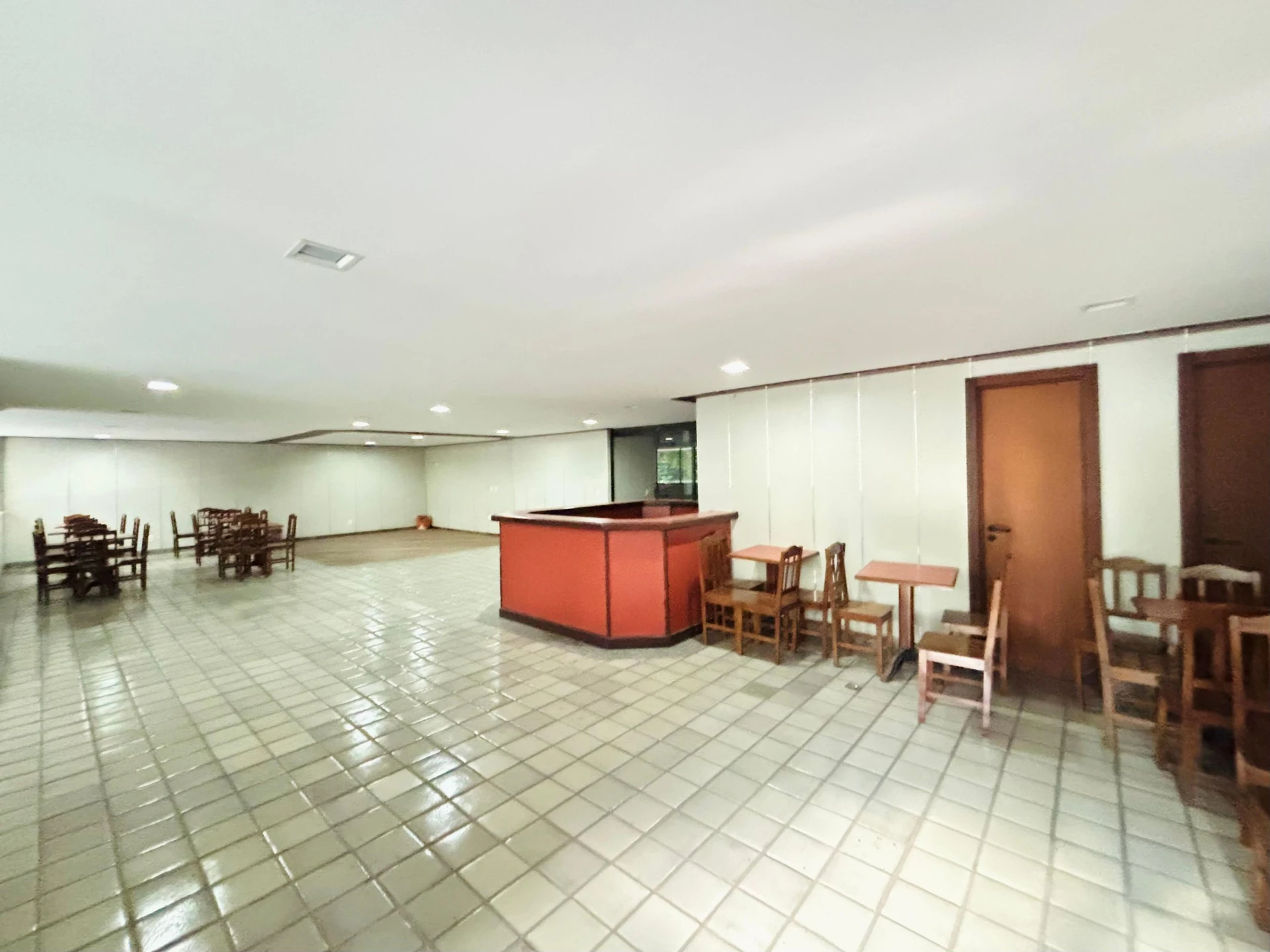 Вид на гори та 2 спальні: квартира 75 м² — photo 29