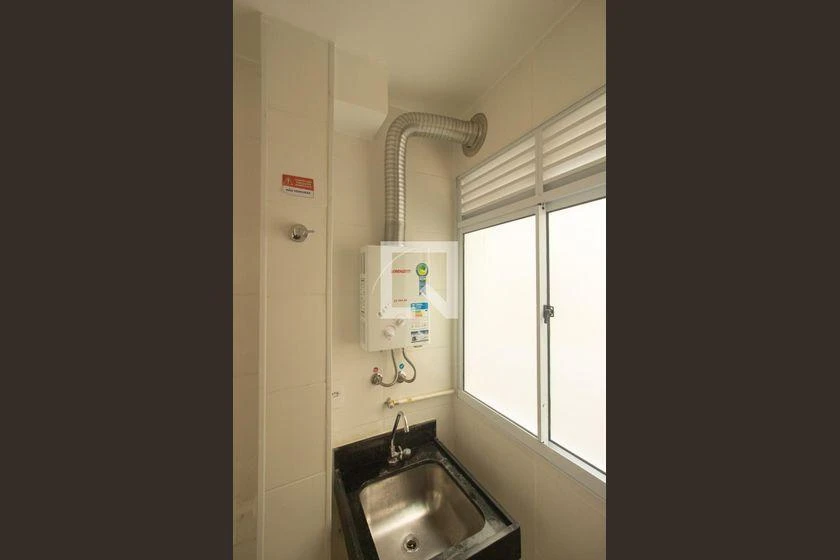 2-bedroom apartment in a building with a pool — photo 69