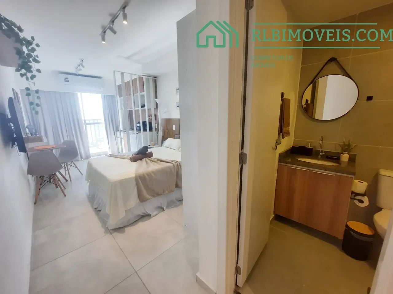 1-bedroom apartment with air conditioning and microwave — photo 5