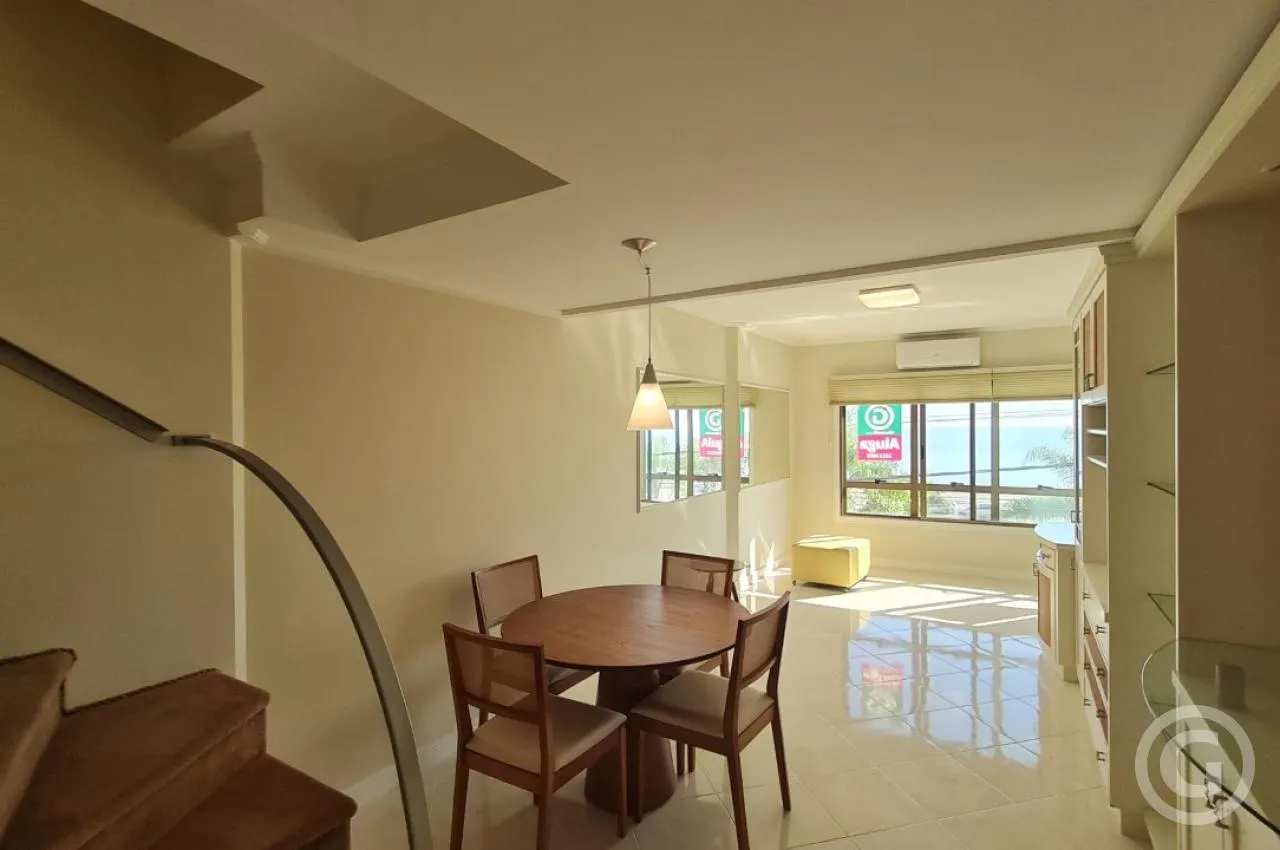Apartamento de 2 quartos com janelas do piso ao teto, Centro — photo 12