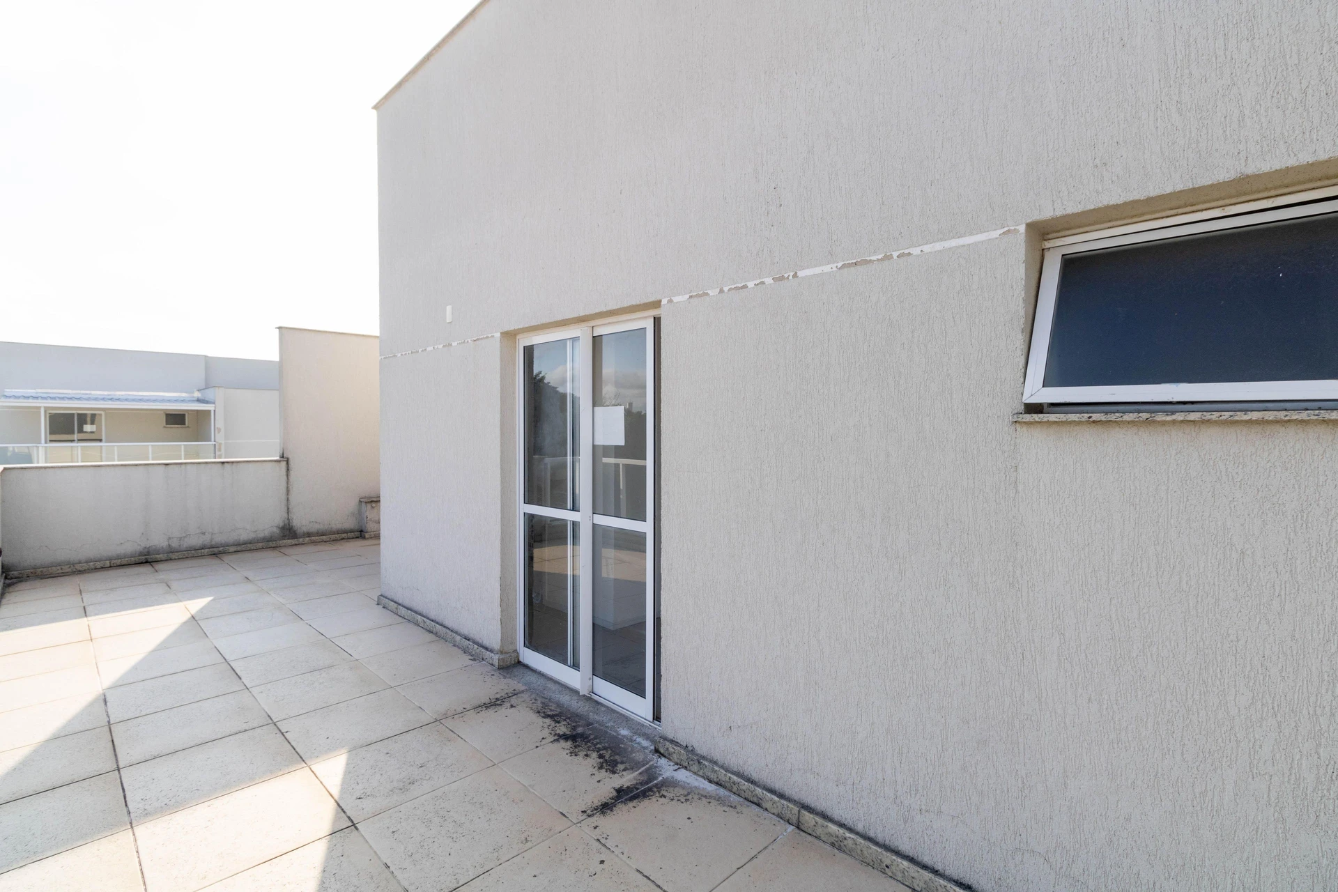 Renting apartment with 4 bedrooms and 3 bathrooms — photo 81