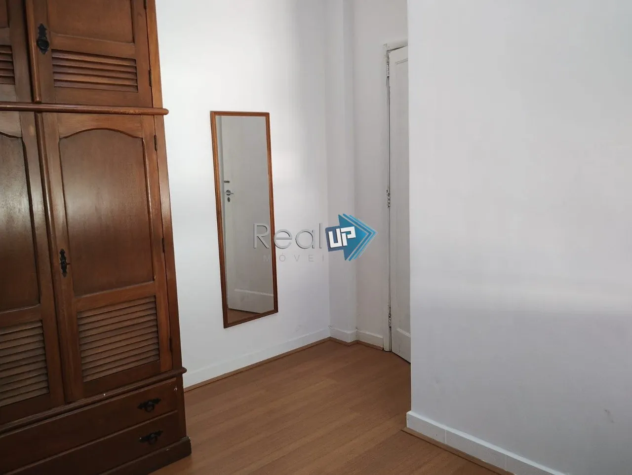 Apartamento mobiliado com 2 quartos e 1 banheiro com box — photo 8