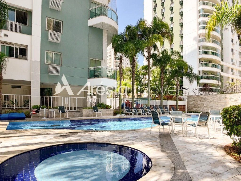 Apartamento com 3 dormitórios e varanda envidraçada — photo 37