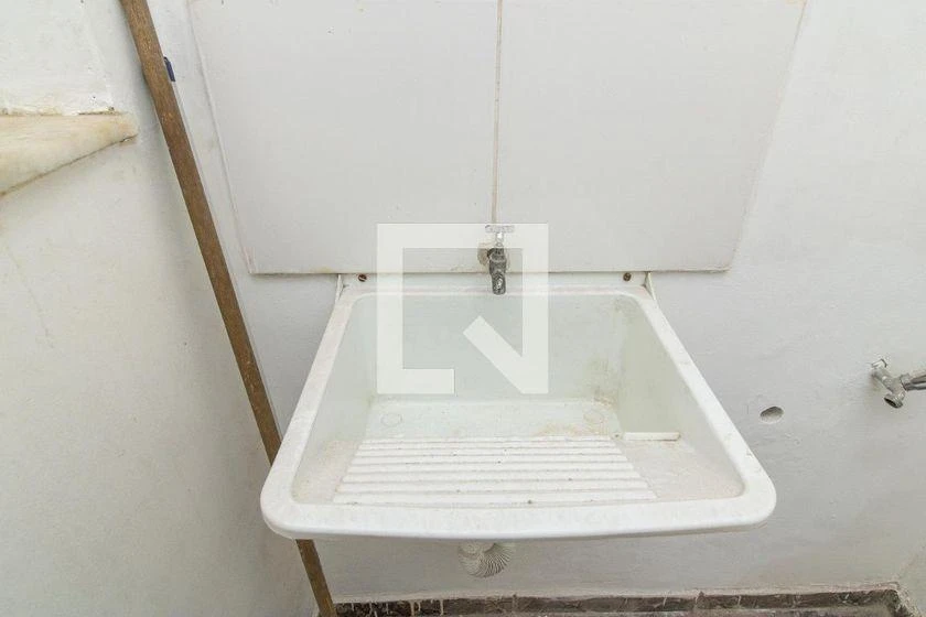 Casa en alquiler con 1 dormitorio y ducha con vidrio — photo 25
