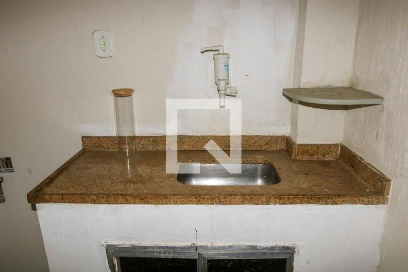 2-bedroom apartment with a washing machine — photo 9