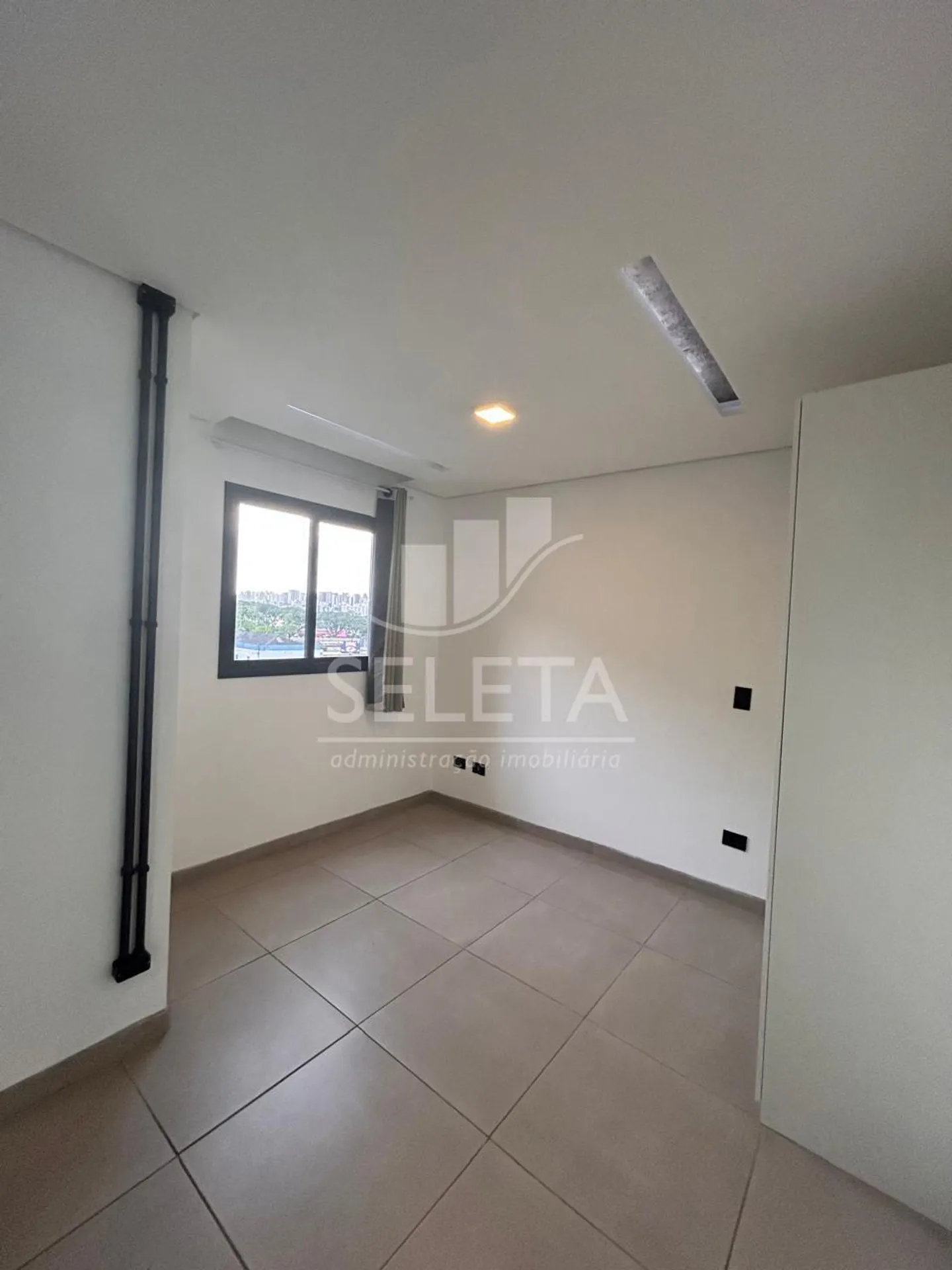 Облаштований студіо 35 м² з 1 спальнею та балконом — photo 4