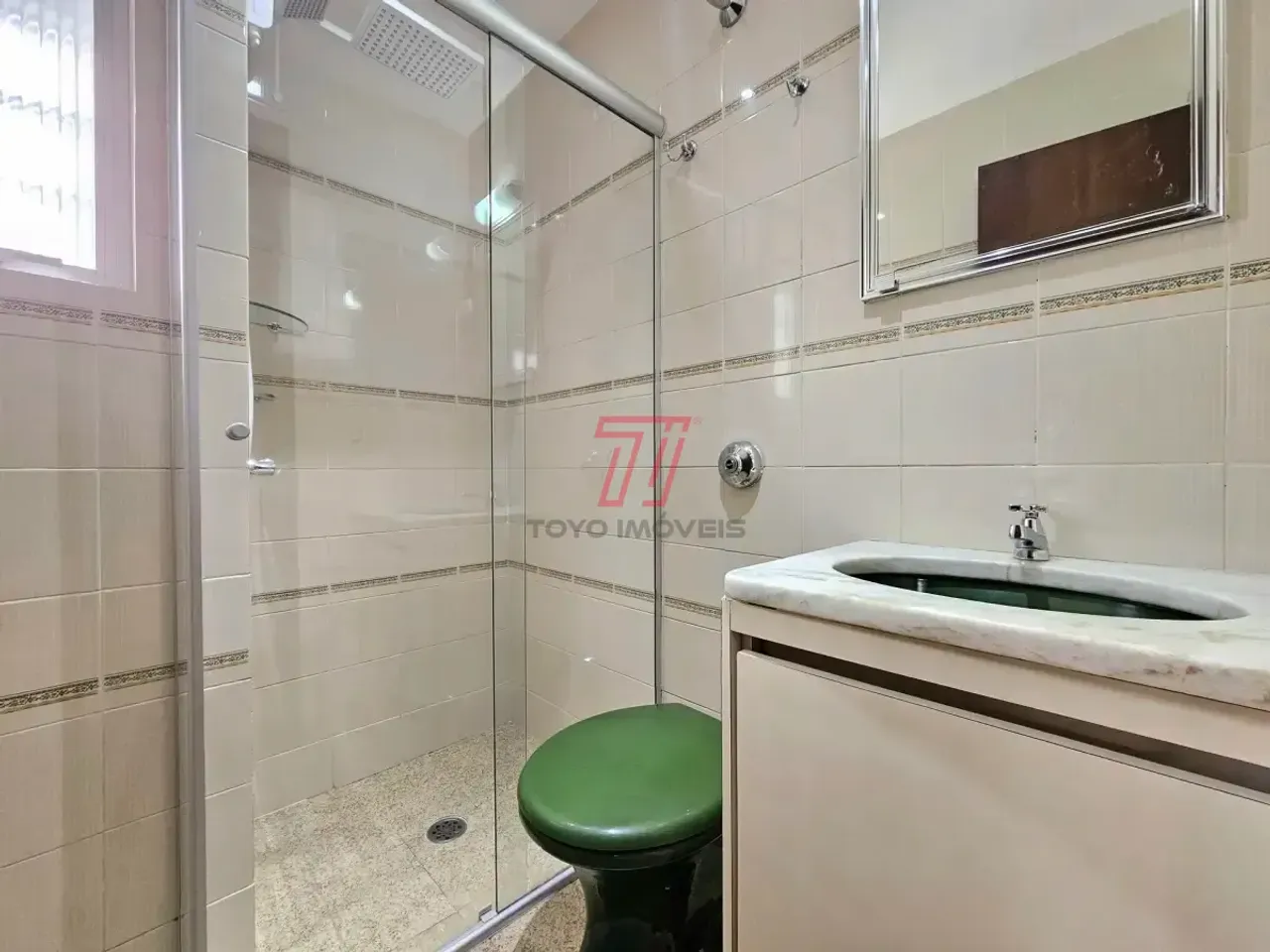 Квартира з 3 спальнями 98 м² і балконом — photo 19