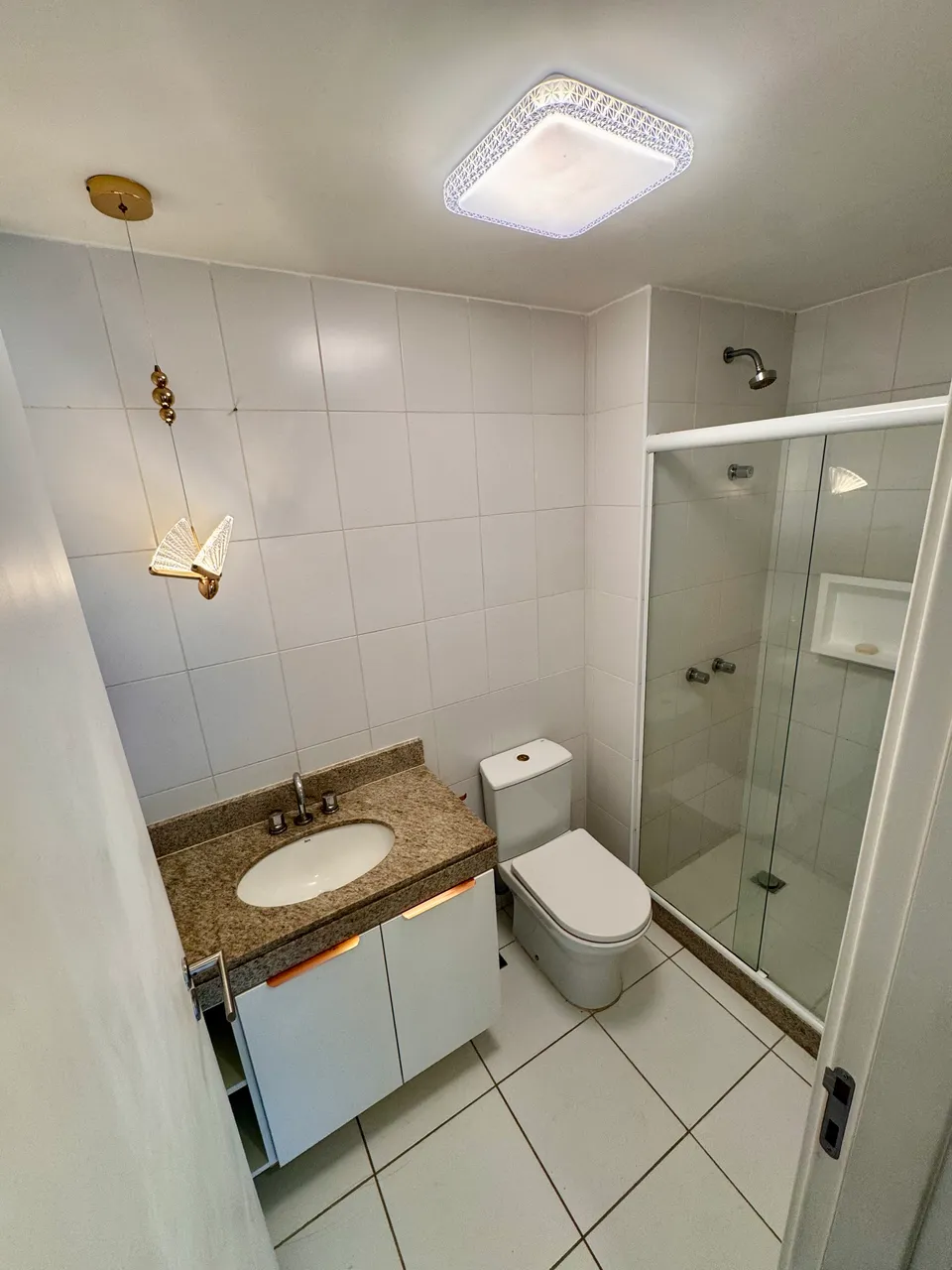 2-bedroom apartment with 3 bathrooms and 2 parking spots — photo 18