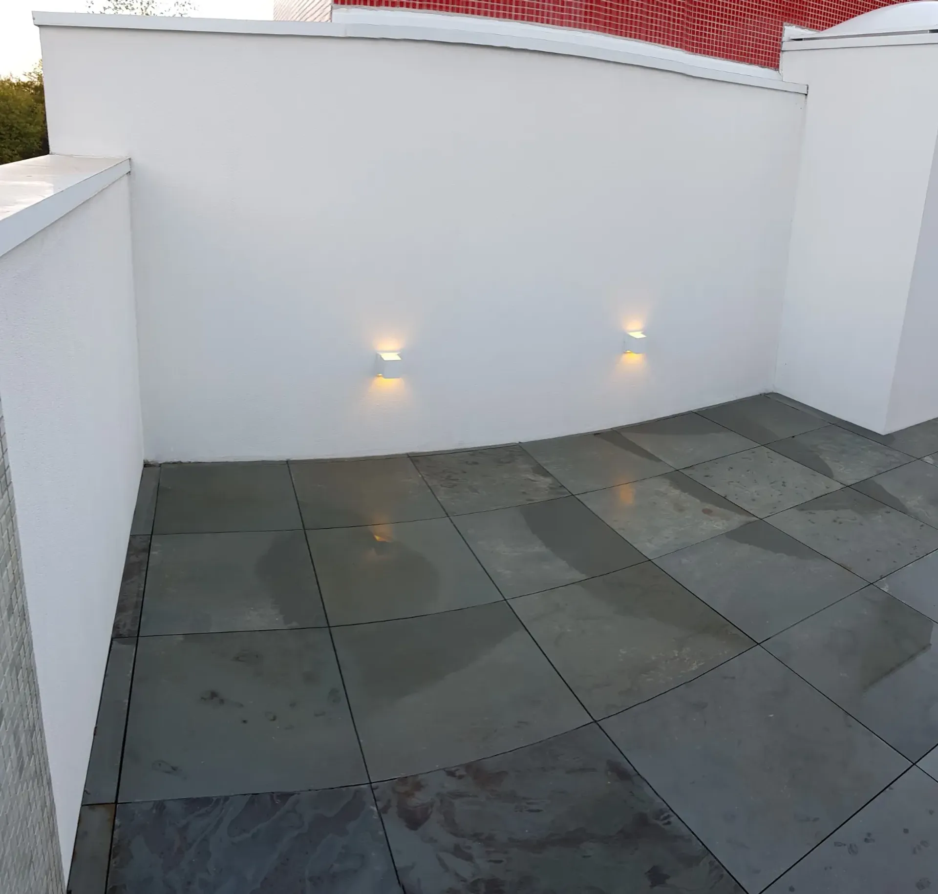 Unfurnished 260 m² house with 3 bedrooms and 2 parking — photo 13