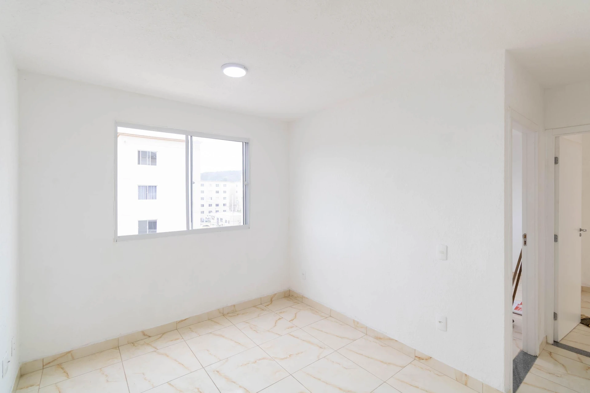 Apartamento en alquiler con 2 dormitorios y parrilla en la terraza — photo 14