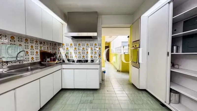 Duplex penthouse with 480 m², 4 bedrooms and 5 baths — photo 18