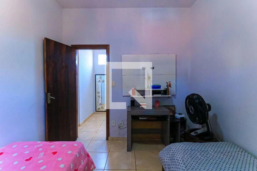 House, 200 m², with a washing machine — photo 30