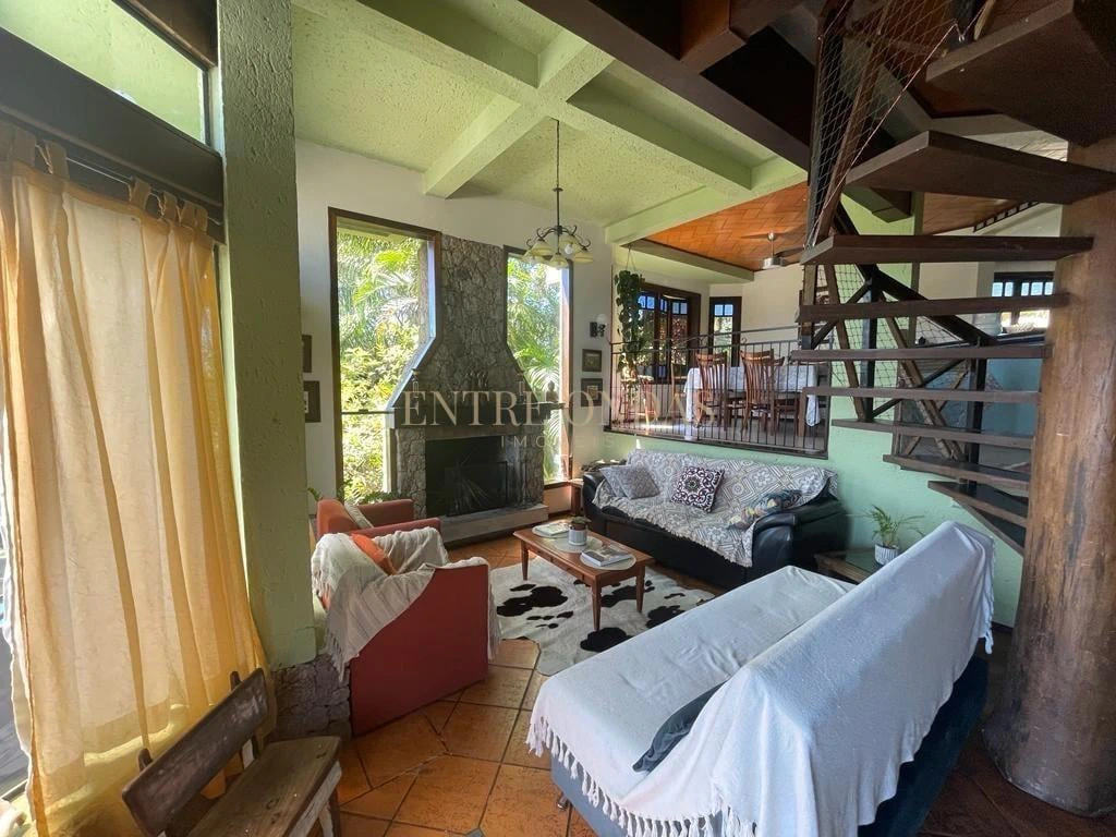 Furnished house with 8 bedrooms and 10 bathrooms, 2,500 m² — photo 11