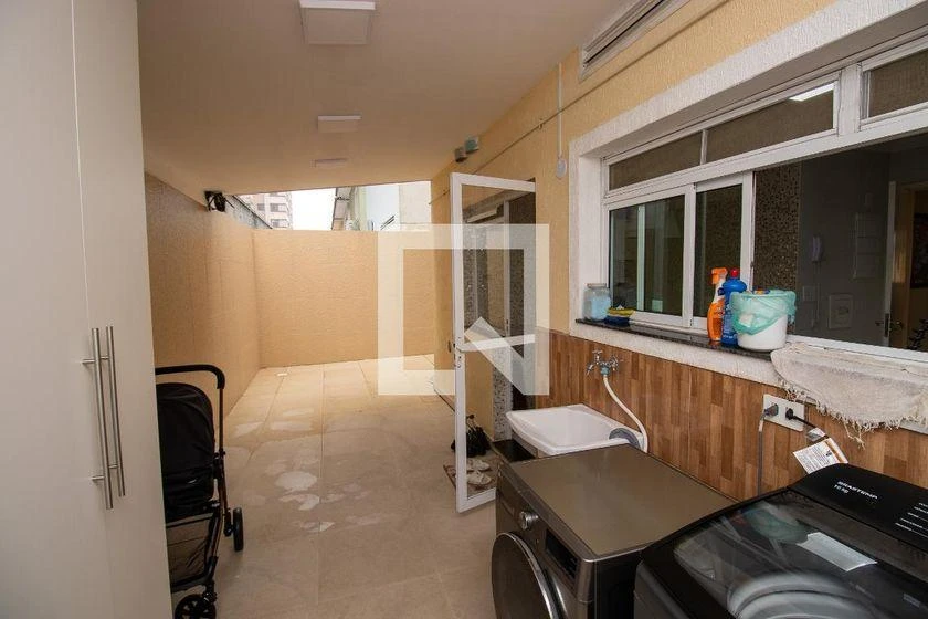 Apartamento mobiliado com 300 m² e 4 quartos, 3 suítes — photo 8