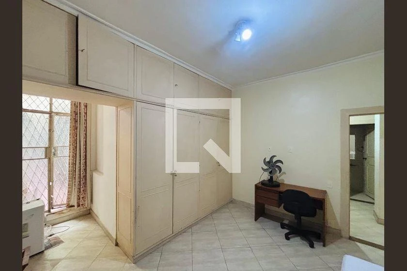 230 m² apartment with a bathtub and a home office — photo 30