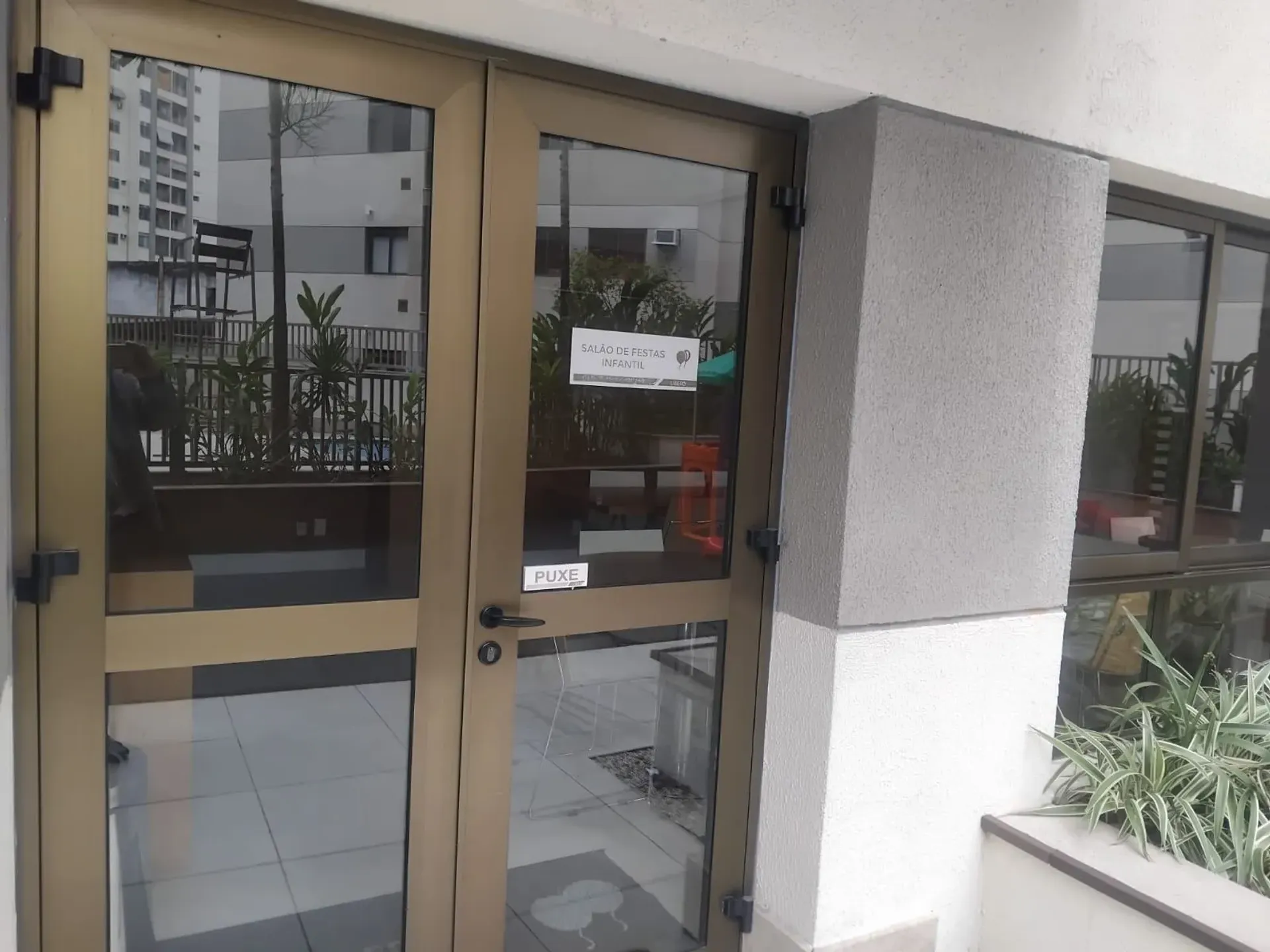 Apartamento sem mobília com 3 quartos e 3 banheiros — photo 32