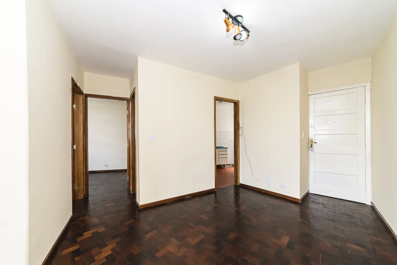 65 m² apartment with 2 bedrooms and separate kitchen — photo 15