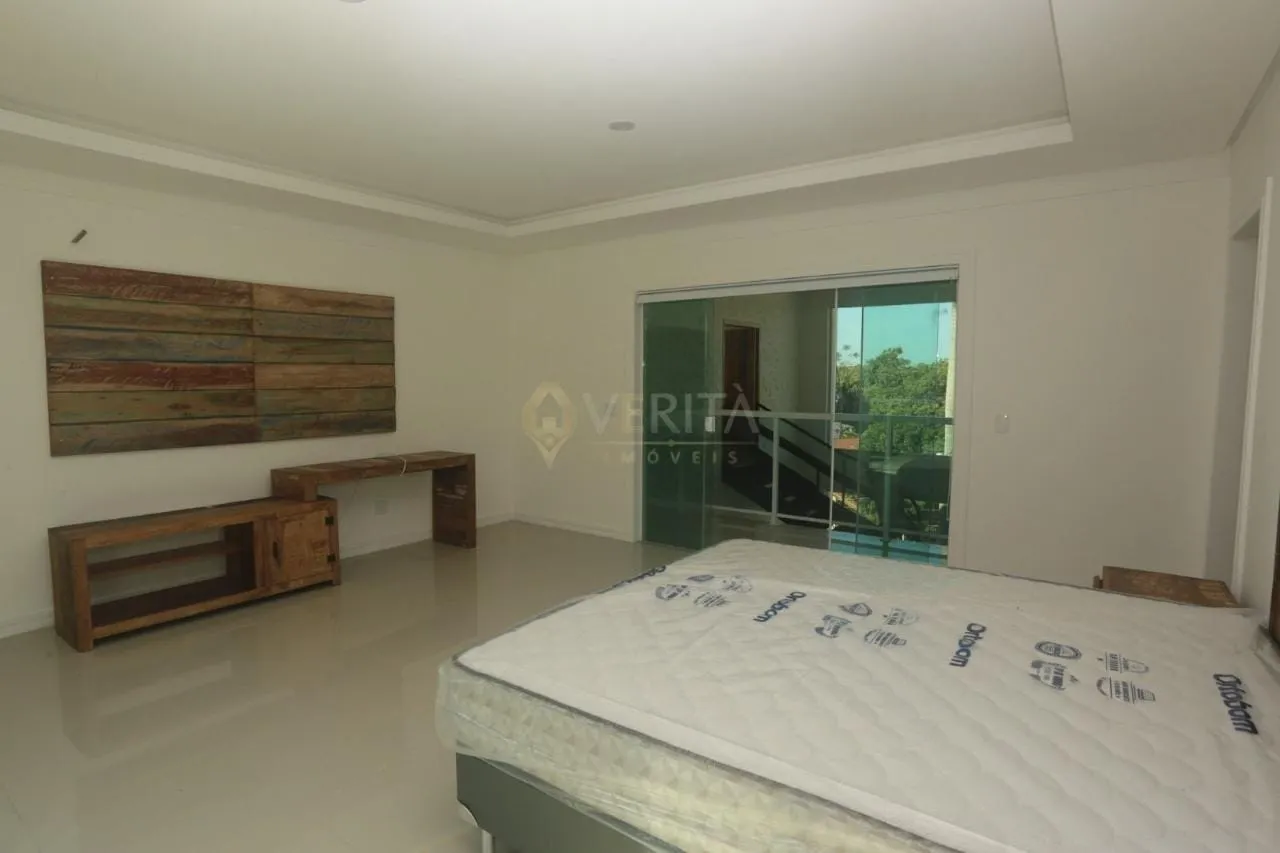 House with 7 bedrooms and 10 baths, 3200 m² and pools — photo 60