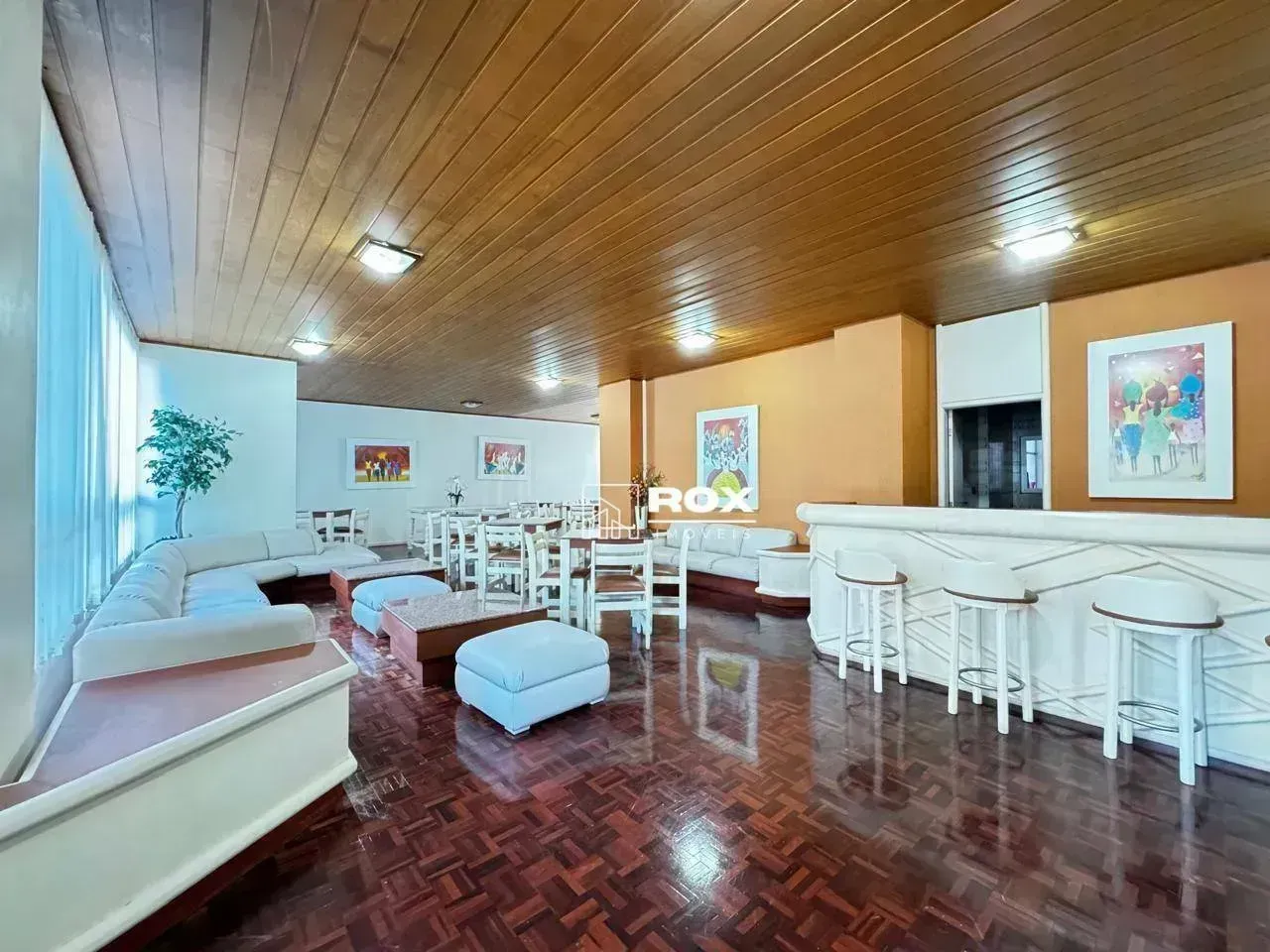 250 m² apartment with 3 bedrooms and a gas stove — photo 39