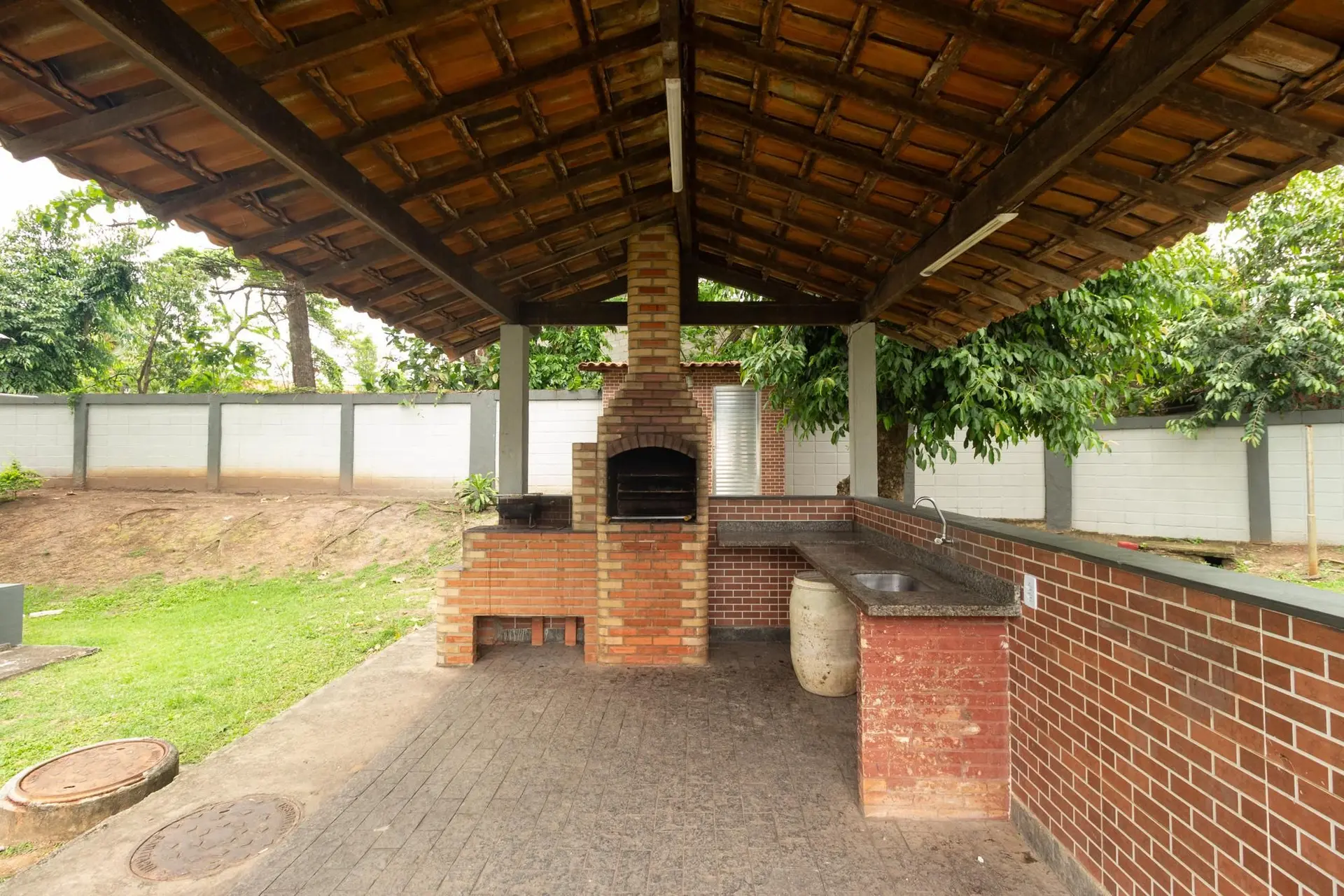 Apartamento de 2 dormitorios, cocina cerrada y mascotas — photo 26