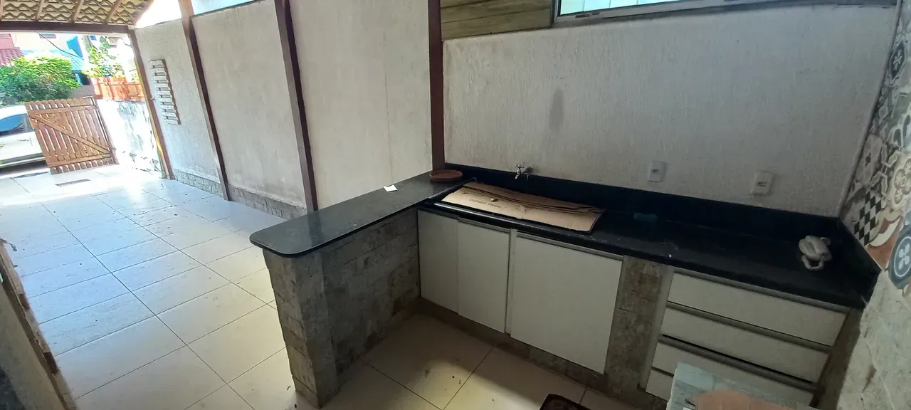 Unfurnished house with a closed kitchen and gas stove — photo 26