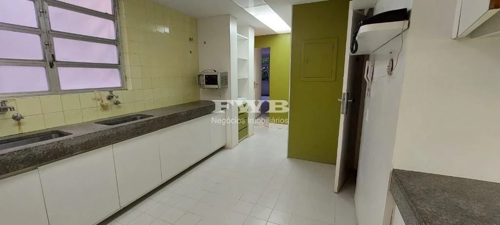 Apartamento de 360 m² con 3 suites y 2 plazas de garaje — photo 21