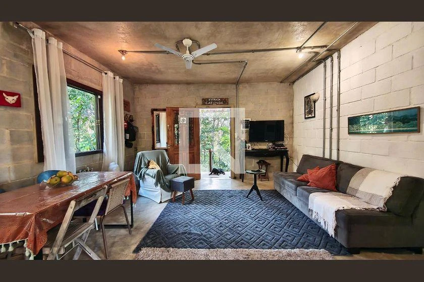 Casa mobiliada com cozinha americana, 3 quartos e jardim — photo 7